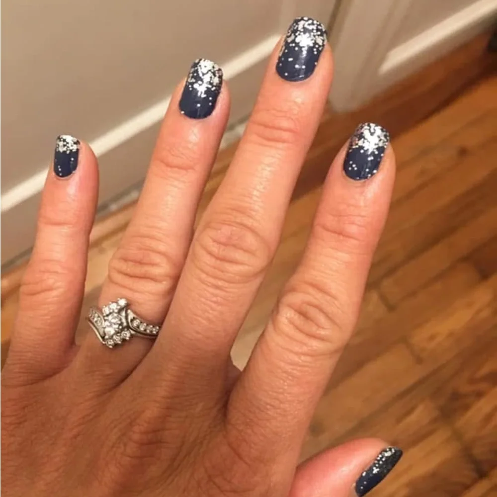 *Retired* Color Street: Lisbon Nights | Navy Blue Silver Glitter Sparkle Winter - Picture 5 of 11
